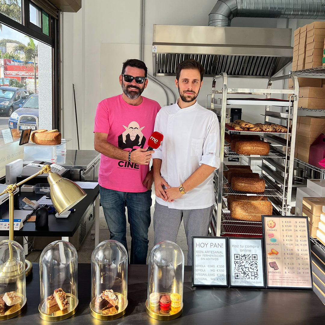 radio nacional de españa en bakery de Stefano